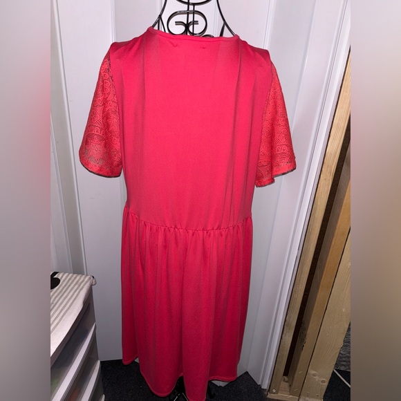 Haptics coral baby doll dress size M w/pockets on the side - Picture 5 of 8